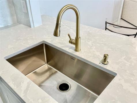 5869 Sunswept Lane Boynton Beach FL 33437