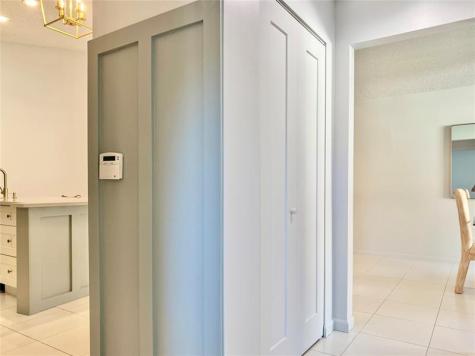 5869 Sunswept Lane Boynton Beach FL 33437