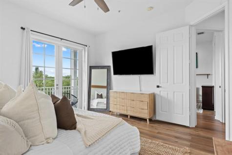 6951 Lakeside Circle N Davie FL 33314