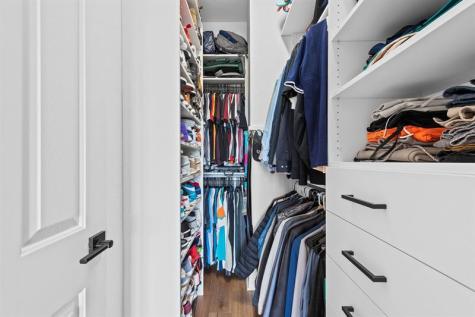 6951 Lakeside Circle N Davie FL 33314