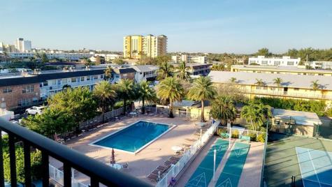 1009 N Ocean Boulevard Pompano Beach FL 33062