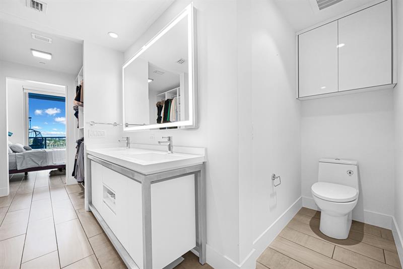 2000 Metropica Way Sunrise FL 33323