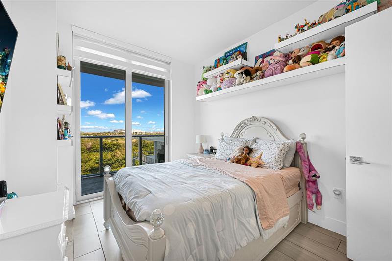 2000 Metropica Way Sunrise FL 33323