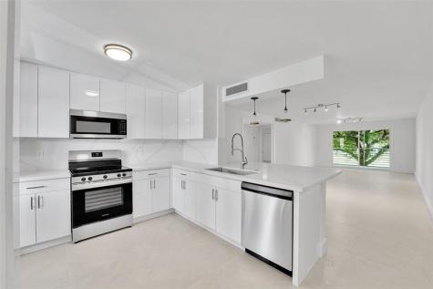 3201 Portofino Point Coconut Creek FL 33066