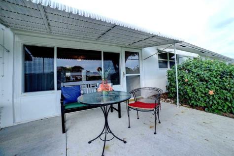 300 SW Golfview Terrace Boynton Beach FL 33426