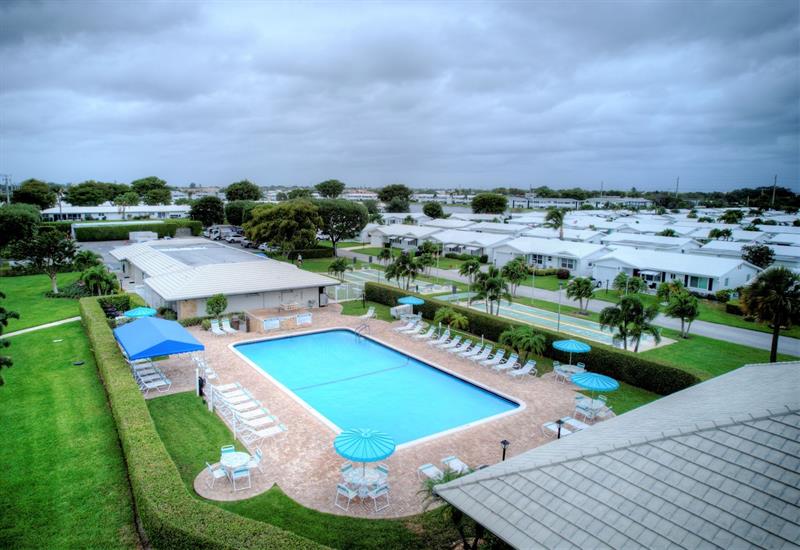 300 SW Golfview Terrace Boynton Beach FL 33426