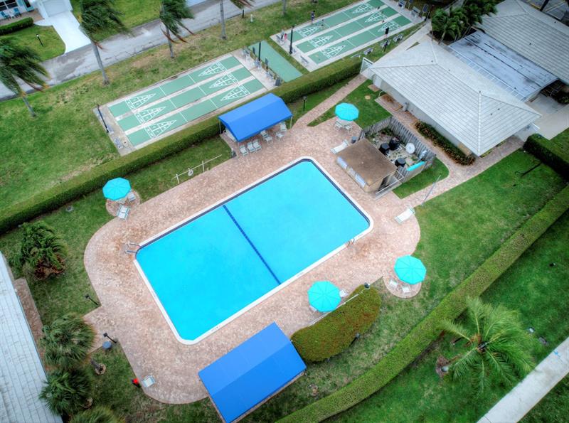 300 SW Golfview Terrace Boynton Beach FL 33426