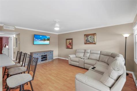 79 Prescott D Deerfield Beach FL 33442