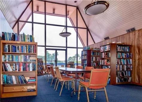 3150 Holiday Springs Boulevard Margate FL 33063