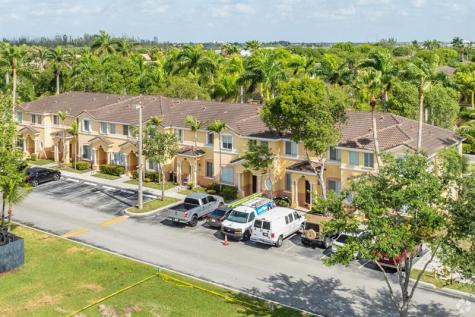 2863 SE 15th Road Homestead FL 33035