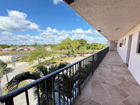 10444 NW 30th Court Sunrise FL 33322