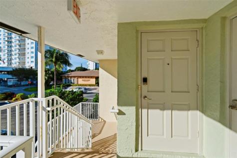 1450 N Riverside Drive Pompano Beach FL 33062