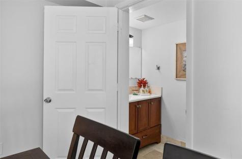 245 Riviera Circle Weston FL 33326