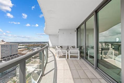 100 E Las Olas Boulevard Fort Lauderdale FL 33301