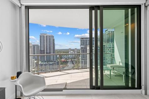 100 E Las Olas Boulevard Fort Lauderdale FL 33301
