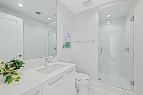 100 E Las Olas Boulevard Fort Lauderdale FL 33301