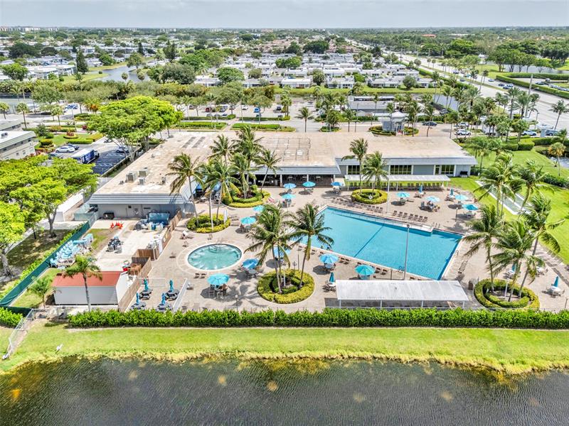 334 Brittany G Delray Beach FL 33446