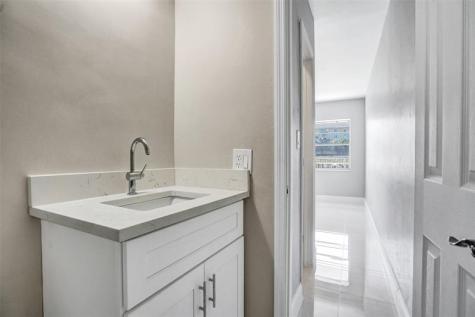 701 Pine Drive Pompano Beach FL 33060