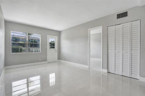 701 Pine Drive Pompano Beach FL 33060
