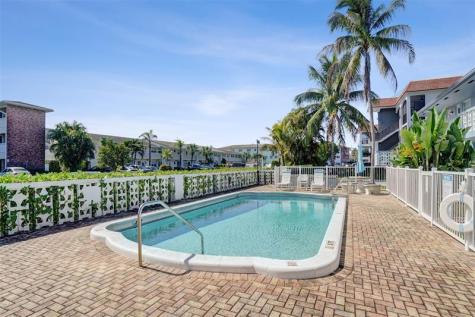 701 Pine Drive Pompano Beach FL 33060