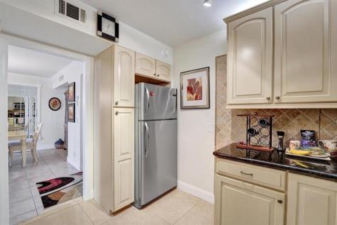 2000 S Ocean Boulevard Lauderdale By The Sea FL 33062