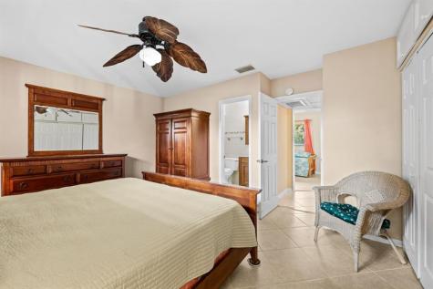 5151 W Oakland Park Boulevard Lauderdale Lakes FL 33313