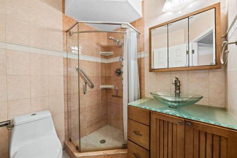 5151 W Oakland Park Boulevard Lauderdale Lakes FL 33313