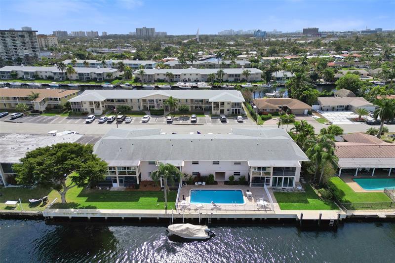 711 SE 7th Avenue Pompano Beach FL 33060