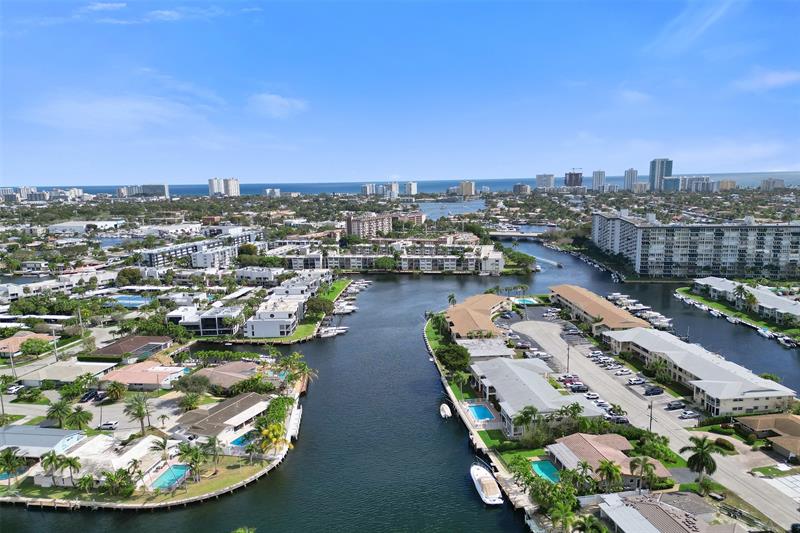 711 SE 7th Avenue Pompano Beach FL 33060