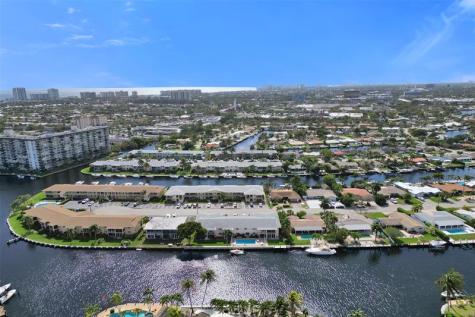 711 SE 7th Avenue Pompano Beach FL 33060