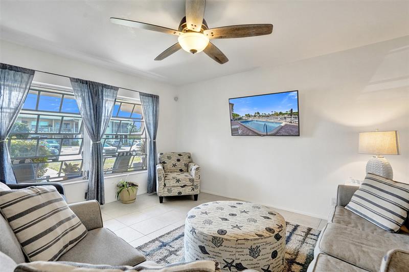 711 SE 7th Avenue Pompano Beach FL 33060