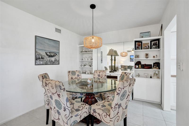 711 SE 7th Avenue Pompano Beach FL 33060