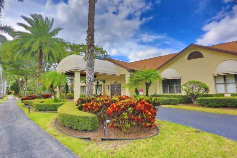 3409 Jog Park Drive Greenacres FL 33467