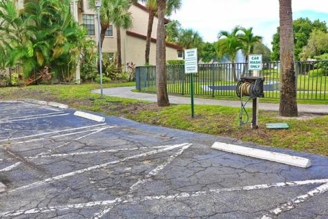 3409 Jog Park Drive Greenacres FL 33467