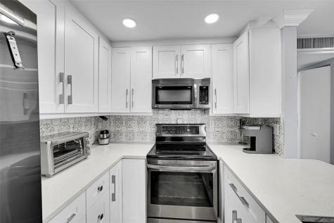 964 Normandy Trail Delray Beach FL 33484