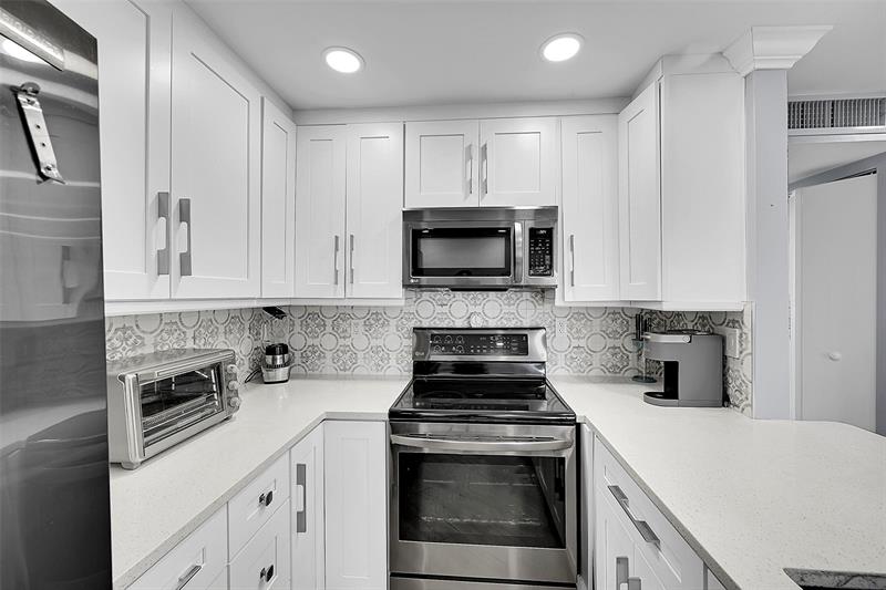 964 Normandy Trail Delray Beach FL 33484