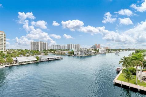 2900 NE 30th Street Fort Lauderdale FL 33306