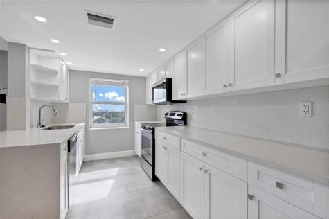 2900 NE 30th Street Fort Lauderdale FL 33306