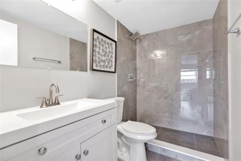2900 NE 30th Street Fort Lauderdale FL 33306