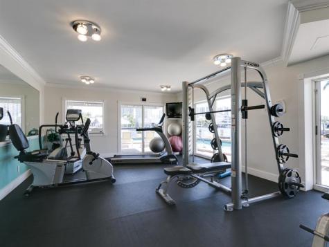 2900 NE 30th Street Fort Lauderdale FL 33306