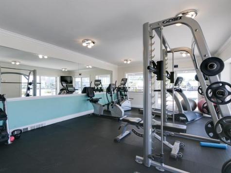 2900 NE 30th Street Fort Lauderdale FL 33306