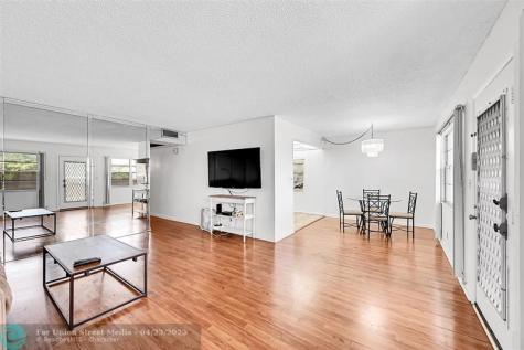 1901 Bermuda Circle Coconut Creek FL 33066