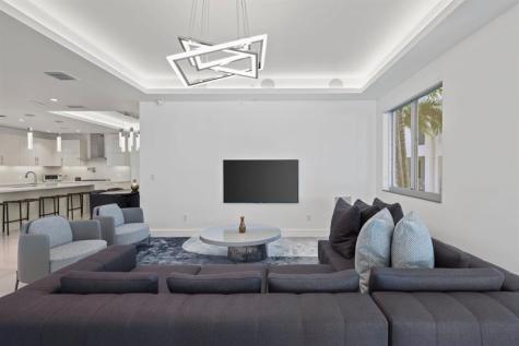 238 Shore Court Lauderdale By The Sea FL 33308