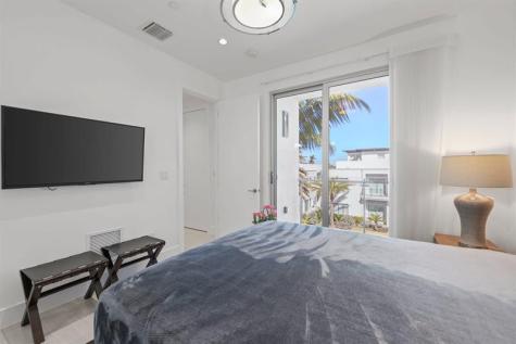 238 Shore Court Lauderdale By The Sea FL 33308