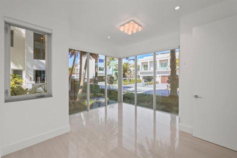 238 Shore Court Lauderdale By The Sea FL 33308