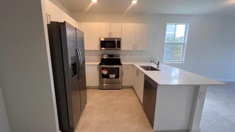 11960 NW 47 Manor Coral Springs FL 33065