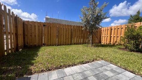 11960 NW 47 Manor Coral Springs FL 33065