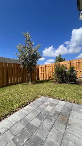 11960 NW 47 Manor Coral Springs FL 33065