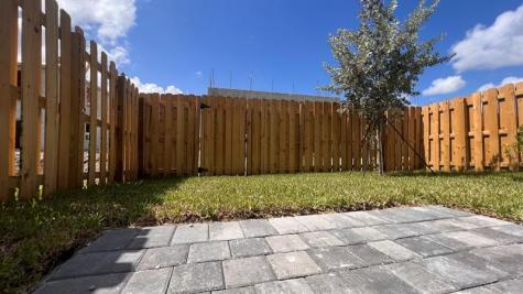 11960 NW 47 Manor Coral Springs FL 33065