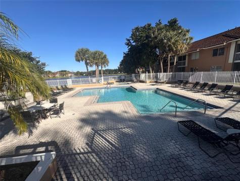 729 NW 91st Terrace Plantation FL 33324